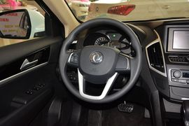 2015款东风风神AX7 2.0L自动智悦型