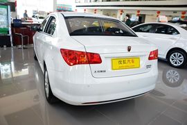 2015款荣威350 1.5L自动豪华天窗版