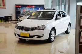 2015款荣威350 1.5L自动豪华天窗版