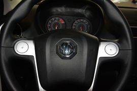 2014款MG3 1.3L自动舒适版