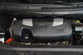 2014款别克GL8 3.0L GT豪华商务豪雅版