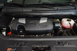 2014款别克GL8 3.0L GT豪华商务豪雅版