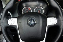 2015款MG 3SW 1.5L自动精英版
