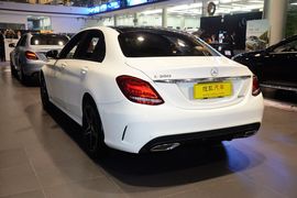 2015款奔驰C300运动型