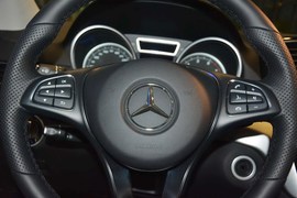 2015奔驰GLE320 4MATIC 运动SUV