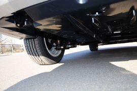2016款丰田卡罗拉双擎1.8L CVT旗舰版