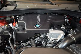 2014款宝马X1 xDrive20i X设计套装