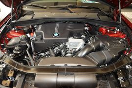 2014款宝马X1 xDrive20i X设计套装