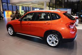 2014款宝马X1 xDrive20i X设计套装