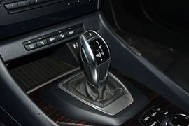 2014款宝马X1 xDrive20i X设计套装