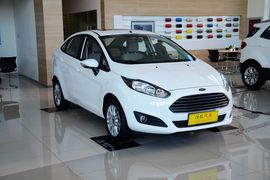 2013款福特嘉年华三厢1.5L自动时尚型