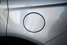 2015款哈弗H6 COUPE 2.0T自动两驱尊贵型