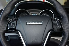 2015款哈弗H6 COUPE 2.0T自动两驱尊贵型