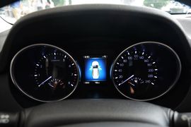 2015款哈弗H6 COUPE 2.0T自动两驱尊贵型