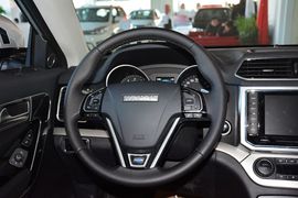 2015款哈弗H6 COUPE 2.0T自动两驱尊贵型