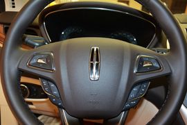 2014款林肯MKC 2.0T两驱尊雅版