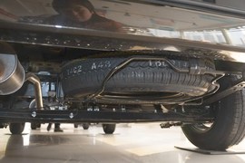 2014款日产NV200 1.6L CVT尊雅型