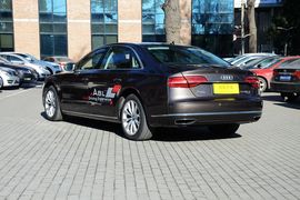 2014款奥迪A8L 50TFSI quattro豪华型