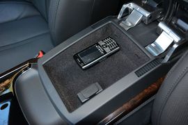 2014款奥迪A8L 50TFSI quattro豪华型