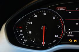 2014款奥迪A8L 50TFSI quattro豪华型