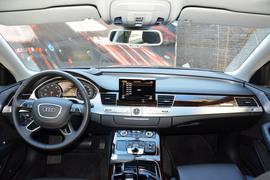 2014款奥迪A8L 50TFSI quattro豪华型