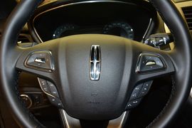 2014款林肯MKC 2.0T四驱尊雅版