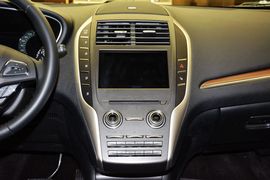 2014款林肯MKC 2.0T四驱尊雅版