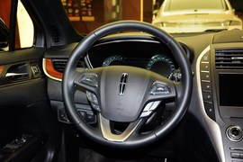 2014款林肯MKC 2.0T四驱尊雅版