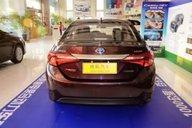 2016款丰田雷凌双擎1.8H V CVT豪华版
