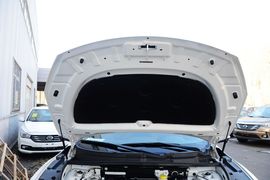 2016款广汽传祺GS5速博1.8T 自动周年纪念版