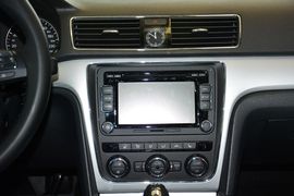2015款大众帕萨特1.8TSI DSG御尊版