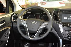 2013款现代格锐3.0L 7座两驱舒适版