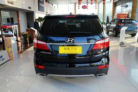 2013款现代格锐3.0L 7座两驱舒适版