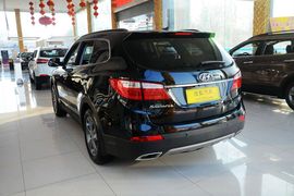 2013款现代格锐3.0L 7座两驱舒适版