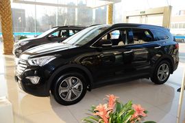 2013款现代格锐3.0L 7座两驱舒适版