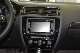2015款大众速腾230TSI DSG豪华型