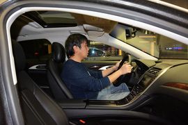 2014款林肯MKZ 2.0T尊享版