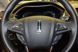 2014款林肯MKZ 2.0T尊享版