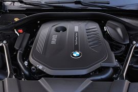 2016款宝马740Li尊享型