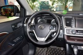 2015款丰田汉兰达2.0T 四驱 7座至尊版