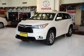 2015款丰田汉兰达2.0T 四驱 7座至尊版
