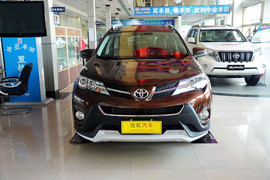 2015款丰田RAV4 2.0L CVT四驱新锐版