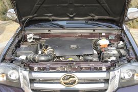 2016款中兴威虎TUV澳洲版 2.5T柴油四驱豪华版