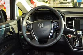 2016款本田奥德赛2.4L智享版
