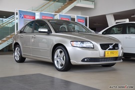 沃尔沃S40 T5 R-Design