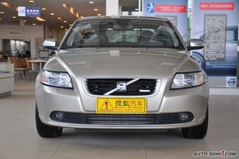 沃尔沃S40 T5 R-Design