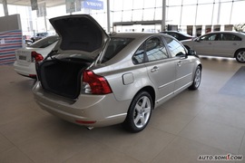 沃尔沃S40 T5 R-Design