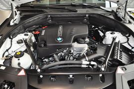 2015款宝马528i GT豪华型