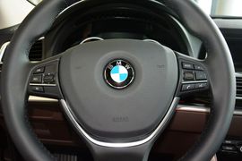 2015款宝马528i GT豪华型