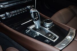 2015款宝马528i GT豪华型